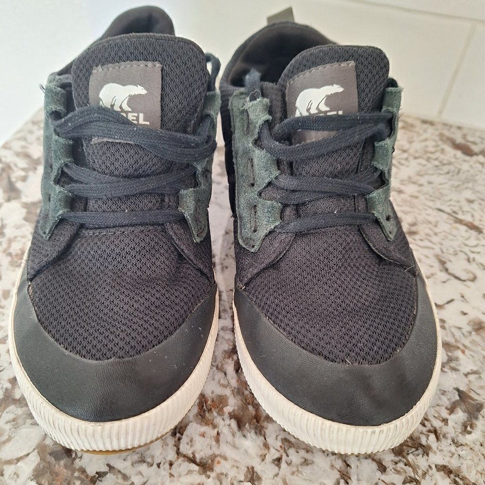 SOREL Lace Up Blackโ Walking Shoes sneakers Women Size 6.5
